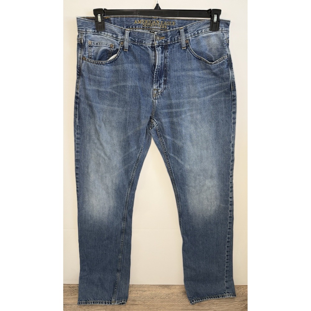 American Eagle Jeans Men's 36x35 Original Straight Leg Medium Wash Blue Denim